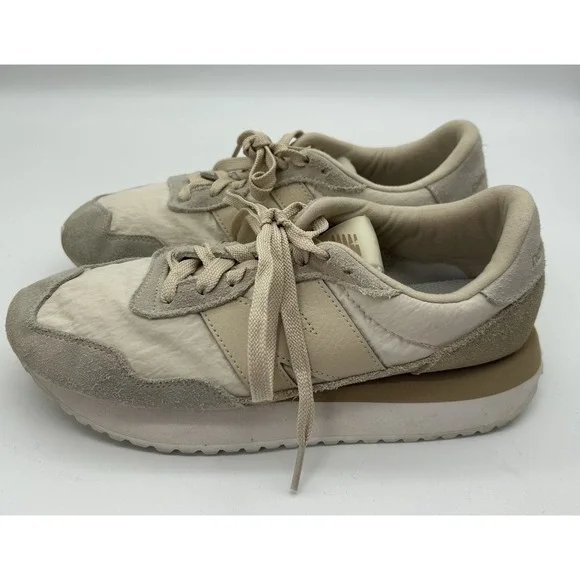 New Balance 237 Sneaker Womens 9 Cream Shoe Running Jogging Performance Gym - Picture 1 of 11